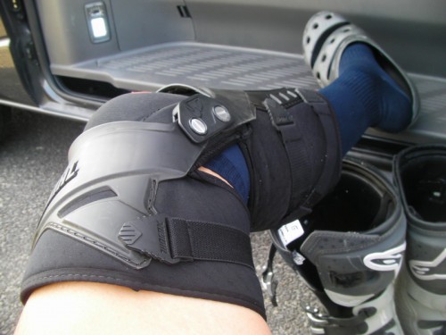 THOR FORCE KNEE GUARD1